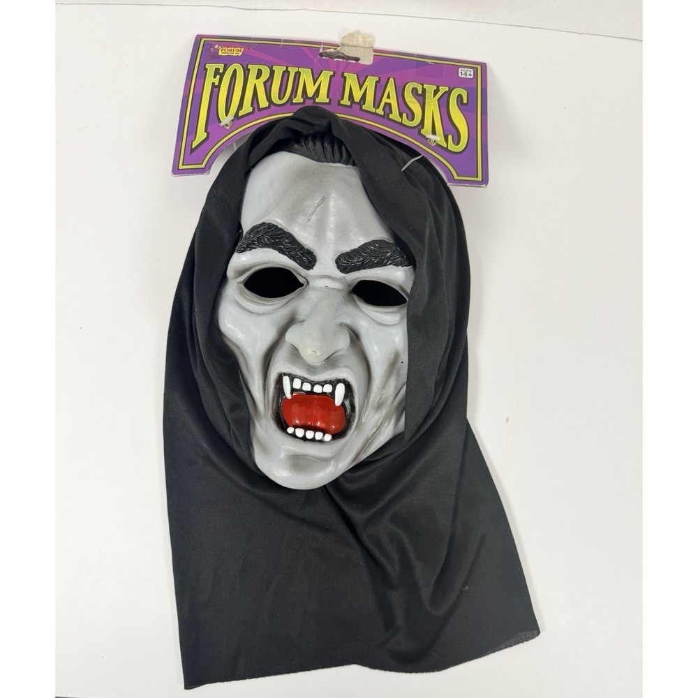Vintage Forum Masks Vampire Phantom Mask NOS Halloween